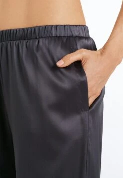 Grand Central Long Pants Silk Dust (077413) -Hanro grand central long pants silk dust 077413 2