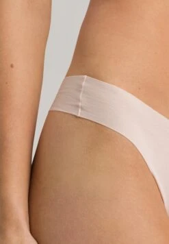 Invisible Cotton Thong Powder (071225) 7 Invisible Cotton Thong Powder (071225) -Hanro invisible cotton thong powder 071225 2