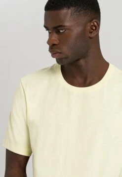 Living Shirts Short Sleeve Shirt Pastel Yellow (075050) -Hanro living shirts short sleeve shirt pastel yellow 075 3