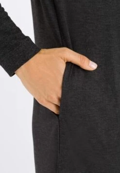 Natural Elegance Nightdress Caviar (076388) -Hanro natural elegance nightdress caviar 076388 3