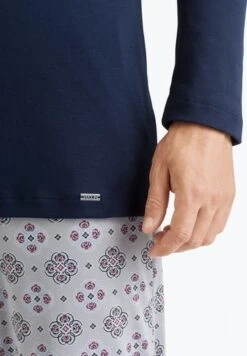 Night & Day Long Pyjama Round Ornament (075111) -Hanro night day long pyjama round ornament 075111 2