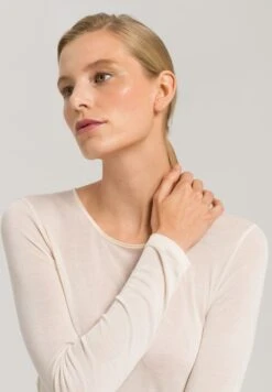Pure Silk Long Sleeve Shirt Pale Cream (071719) 9 Pure Silk Long Sleeve Shirt Pale Cream (071719) -Hanro pure silk long sleeve shirt pale cream 071719 3