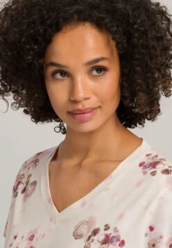 Sleep & Lounge Short Sleeve Nightdress Watery Blossoms (077935) -Hanro sleep lounge short sleeve nightdress watery blosso 3