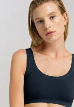 Touch Feeling Crop Top Midnight (071810) -Hanro touch feeling crop top midnight 071810 3