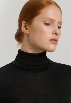 Woolen Silk Long Sleeve Turtle-Neck Black (071423) -Hanro woolen silk long sleeve turtle neck black 071423 2
